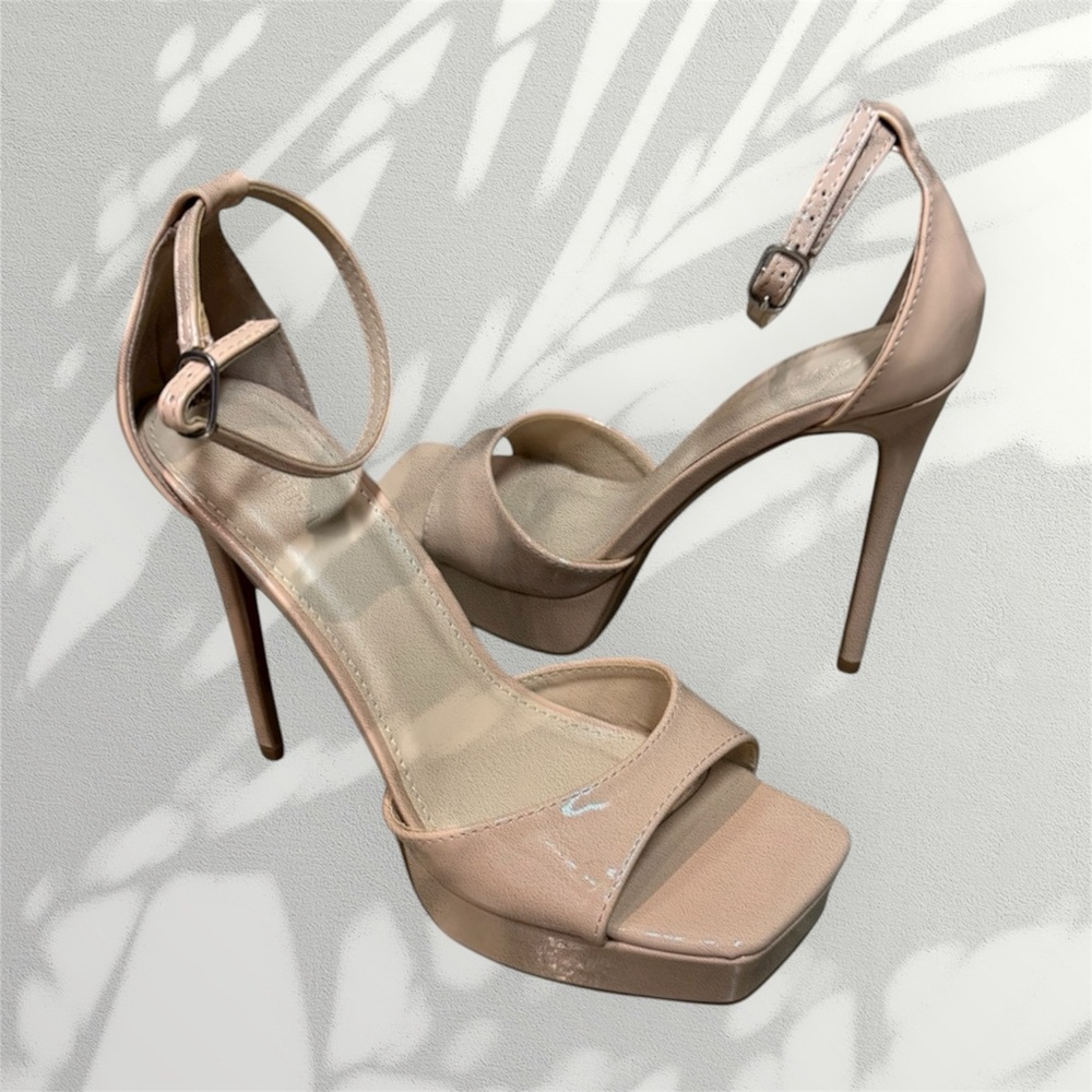 Nude platform heels Forever 21 patent ankle strap dancer